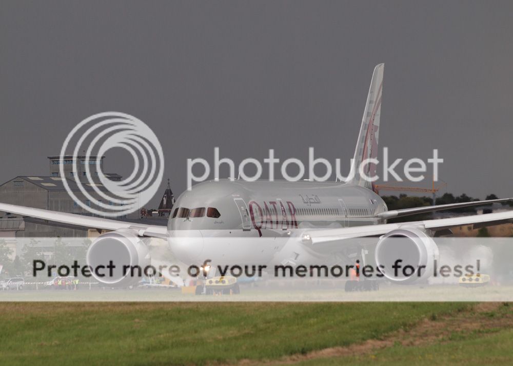 http://i457.photobucket.com/albums/qq293/Jetmech_photos/Farnborough%202012/056.jpg