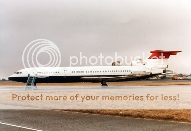 http://i457.photobucket.com/albums/qq293/Jetmech_photos/My%20Early%20Stansted/27S-Trident-3B-G-AWZU-Stn-5Mar86.jpg