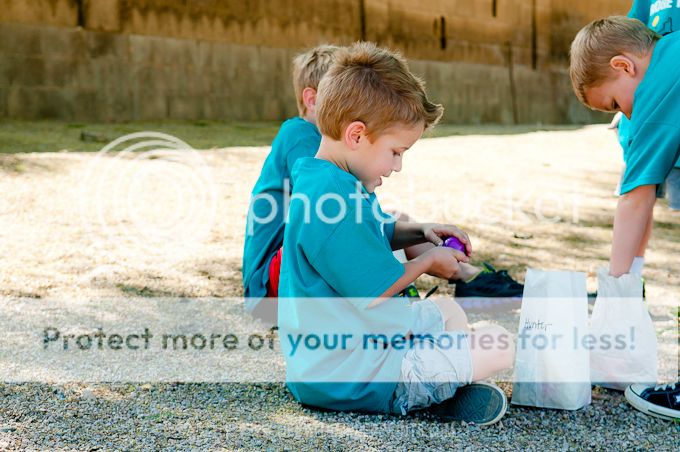 Life with Fingerprints: Ridge Run neighborhood party - nickel walk, breakfast and egg hunt