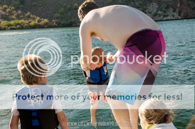 Life with Fingerprints: Trip to the lake