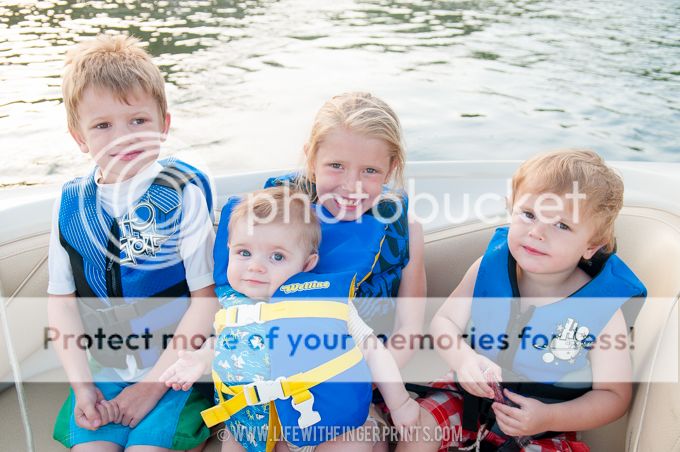 Life with Fingerprints: Trip to the lake