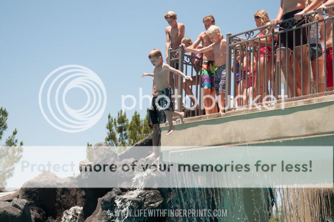 Life with Fingerprints: 50th Anniversary, family games, Aspen Follies