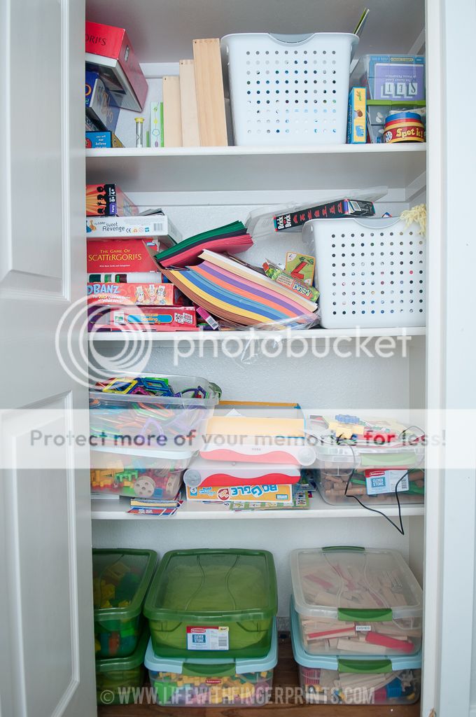 Life with Fingerprints: DIY Construction Paper Organizer