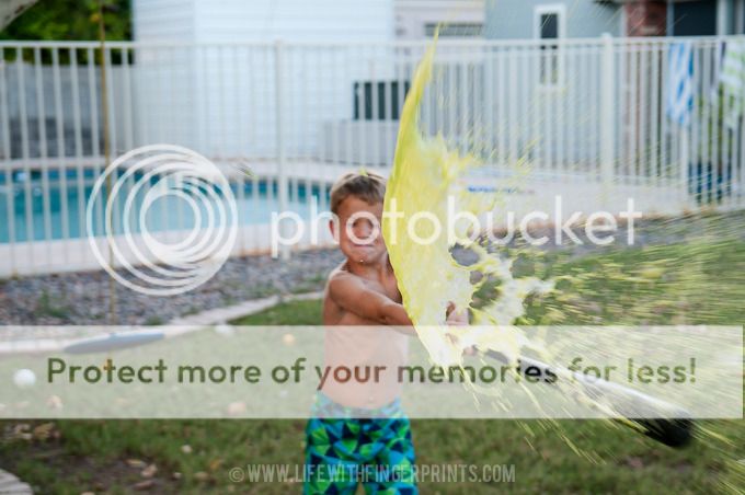 Life with Fingerprints: Water Balloon Pinatas; fill water balloons with water/cornstarch/food coloring