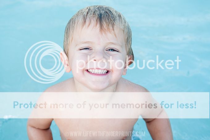 Life with Fingerprints: Family Swim night